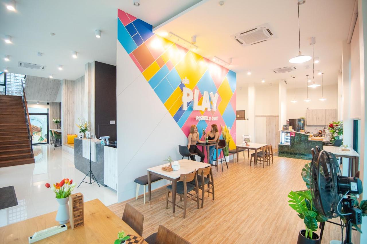 Play Poshtel & Cafe' Hotel Krabi town Buitenkant foto